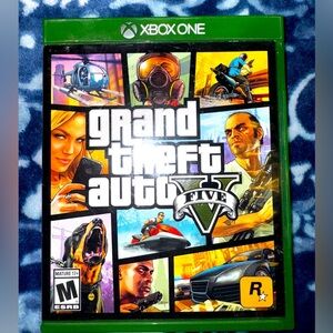 Grand Theft Auto GTA 5 xbox one video game